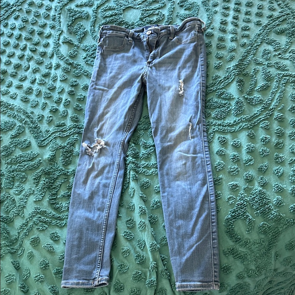 Hollister Blue Distressed Juniors Jeans